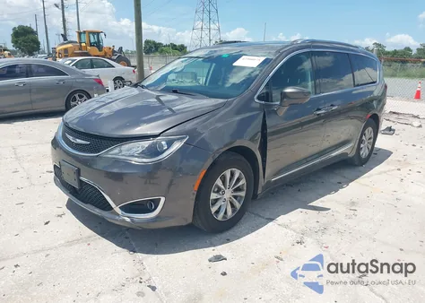 2018 Chrysler Pacifica Touring L from USA, damaged, VIN 2C4RC1BG6JR269660